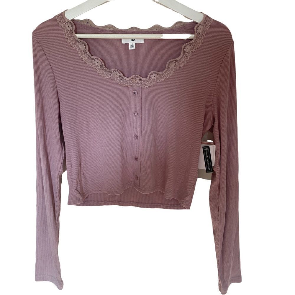 BP NEW pink scalloped lace neck line cropped long sleeve small crew neck